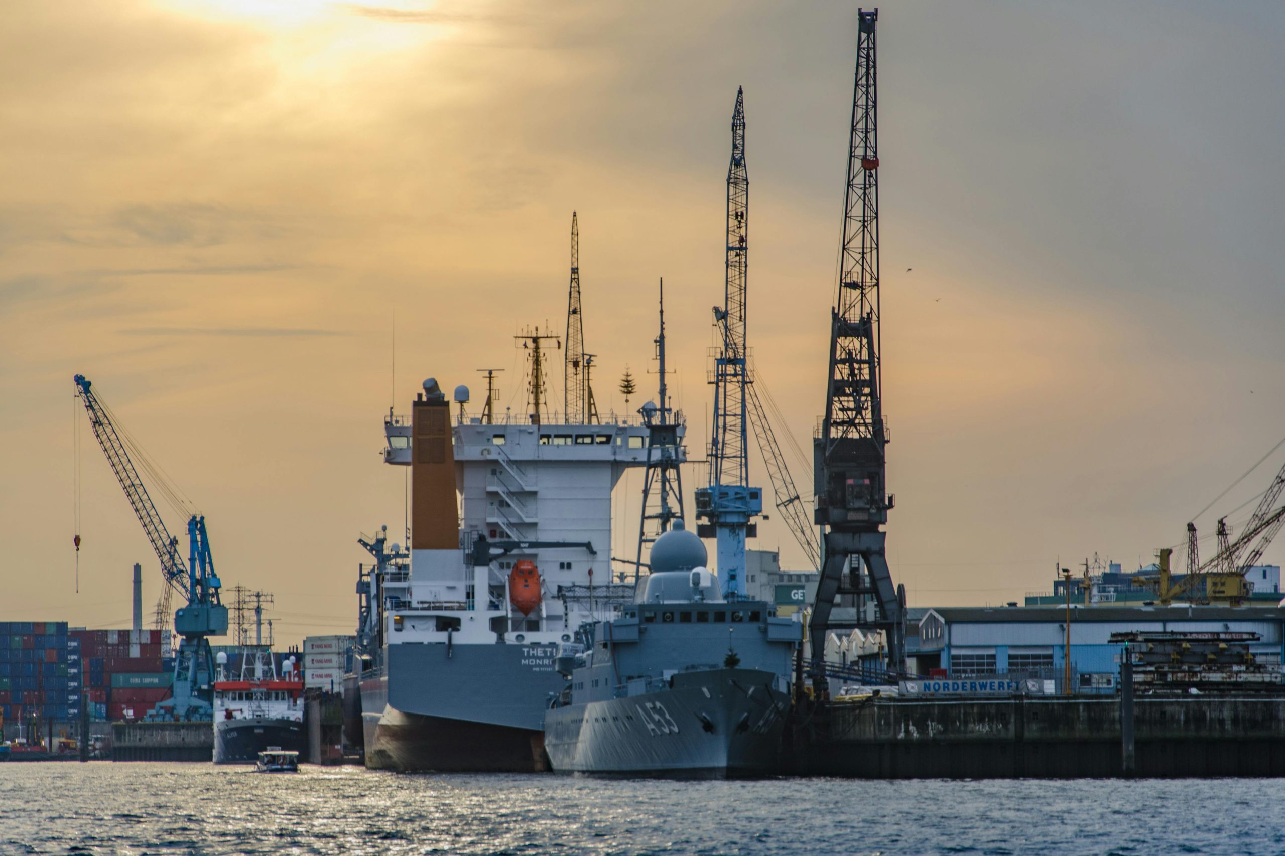 Looking for New or Used Marine Parts? Here is what You Need to know!